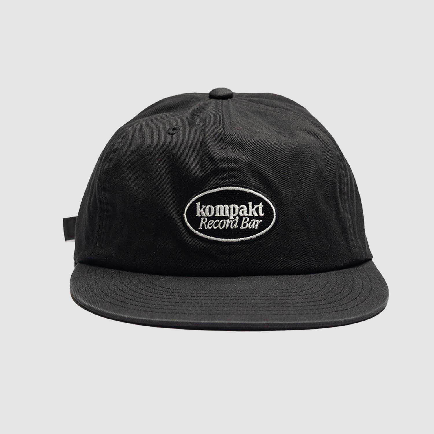 Oval Logo Embroidery Cap Black