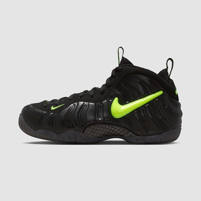 Air Foamposite Black/Voltage Yellow