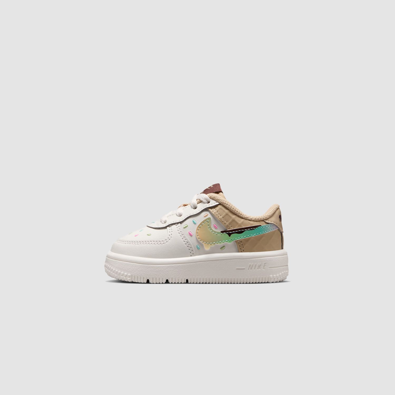 Force 1 Low BP Lace (PS) Sail/Multi-Color-Sesame