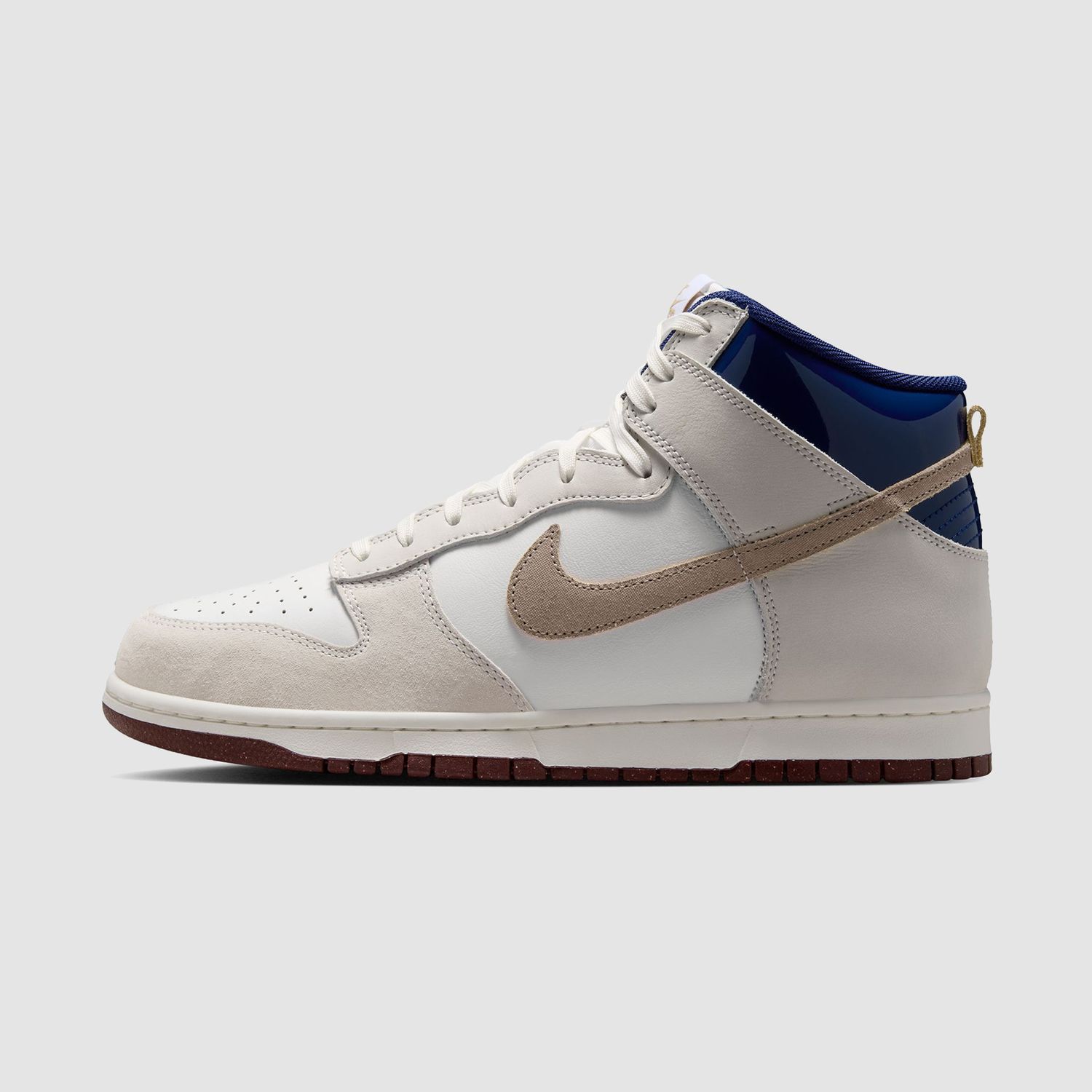 'Beyond' SB Dunk Hi