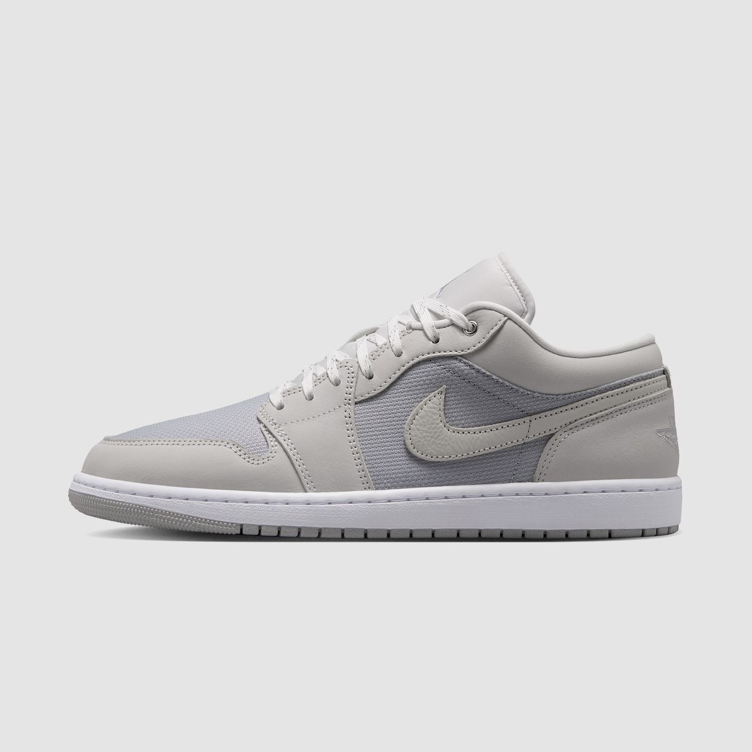 AJ1 Low SE Off White/Smoke Grey