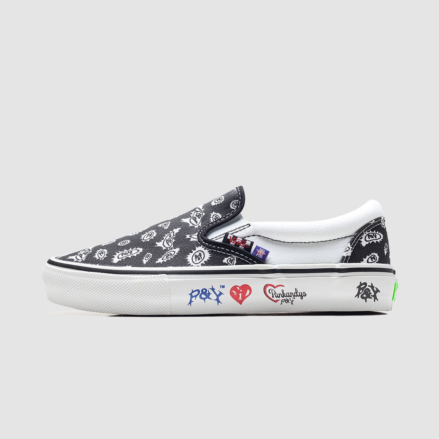 Skate Slip On x Punkandyo Black/White