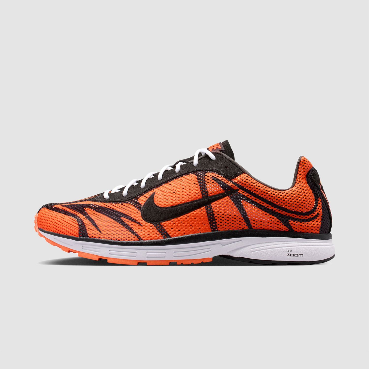 Zoom Streak 3 Total Orange/Black-White