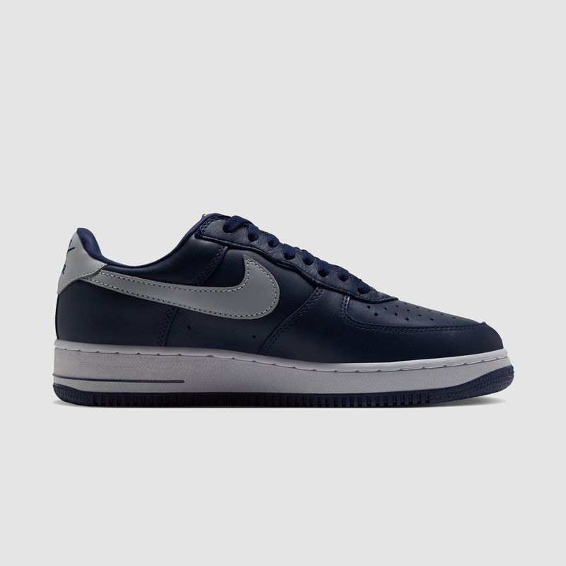 Air Force 1 '01 College Navy Smoke Grey