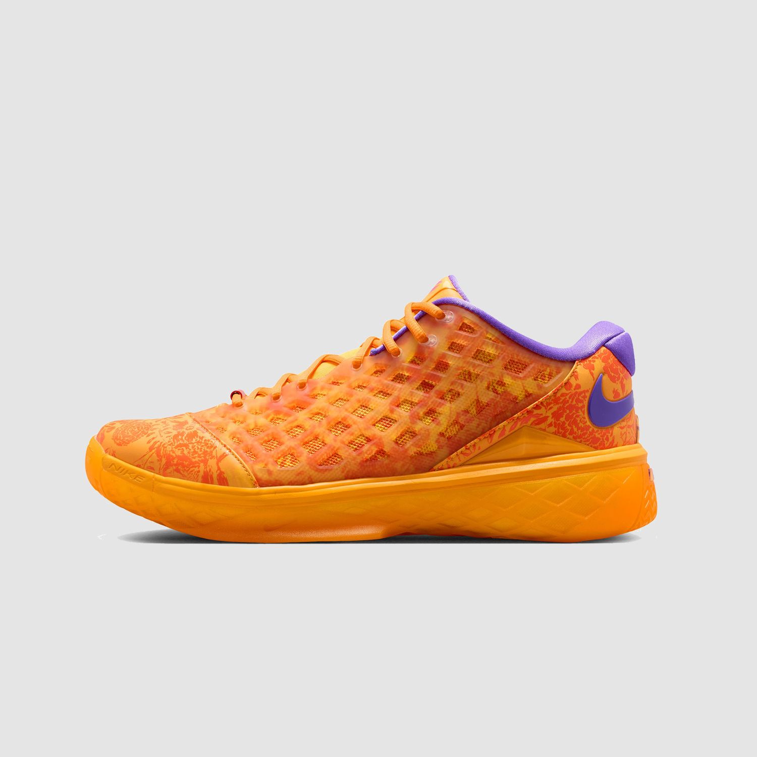 Kobe III Low Proto "Mamba Eterno"