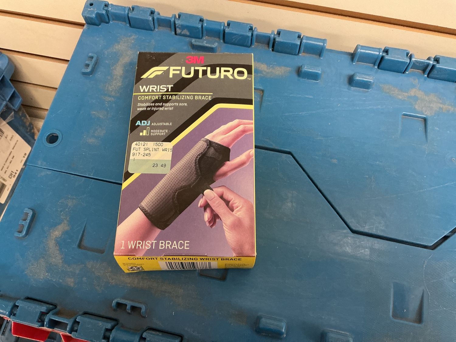 Futuro Wrist Comfort Stabilizing Brace