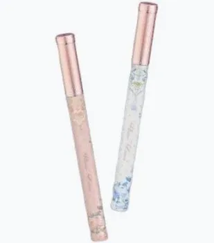 Cloud Collar Collection Liquid Eyeliner