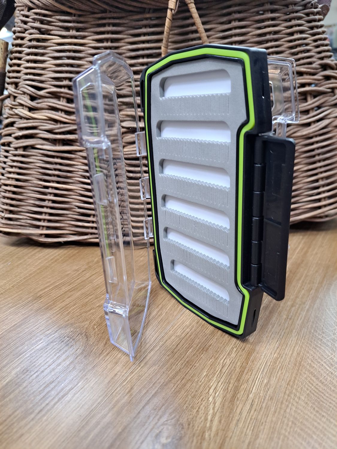 BRO Premium PolycarbonateTeton Fly Box-Large