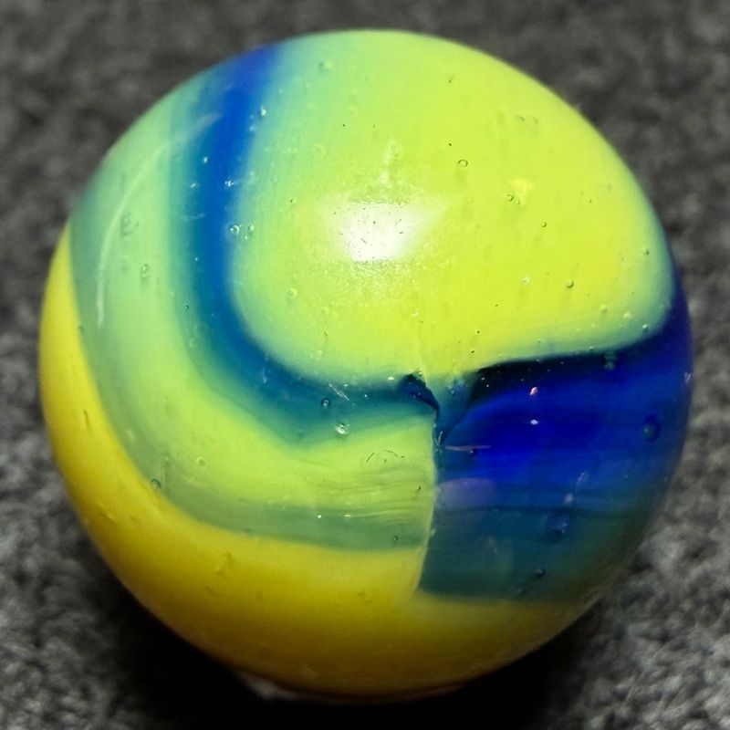 PELTIER GLASS CO. "Inky" National Line Rainbo Marble (NLR)