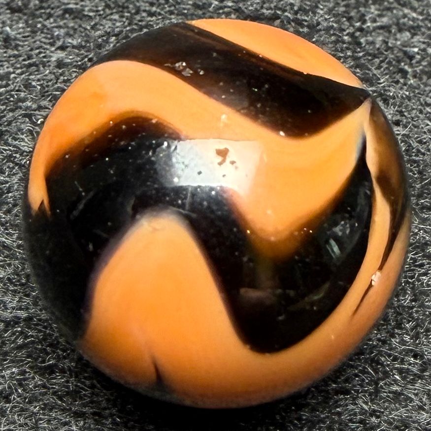 PELTIER GLASS CO, NLR Tiger Marble w/AV