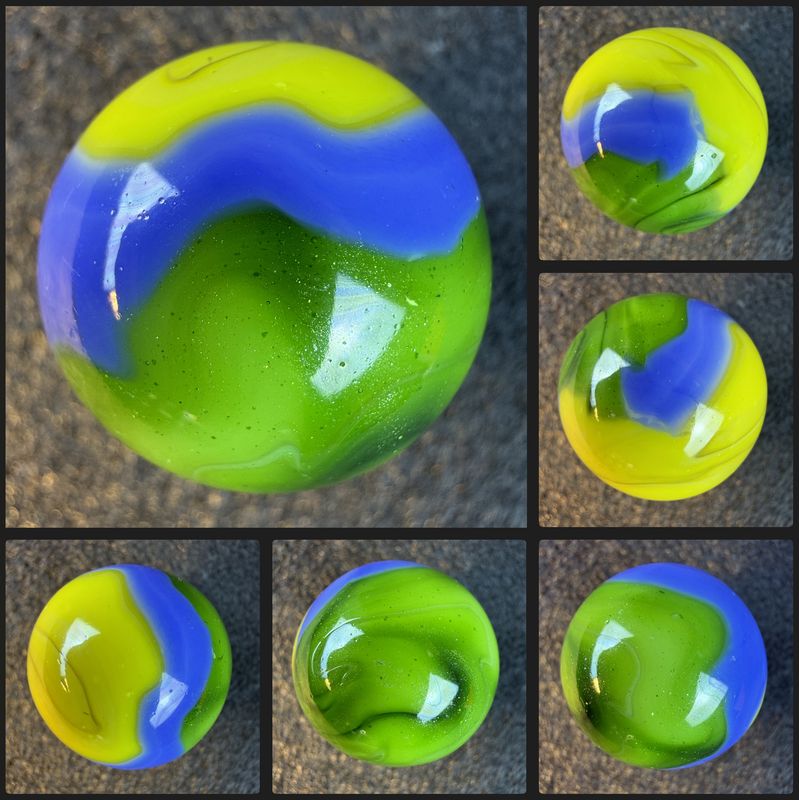 VITRO AGATE. Parrot-Family "Big Boy" No-White. Green Loaded with Aventurine. 31/32"