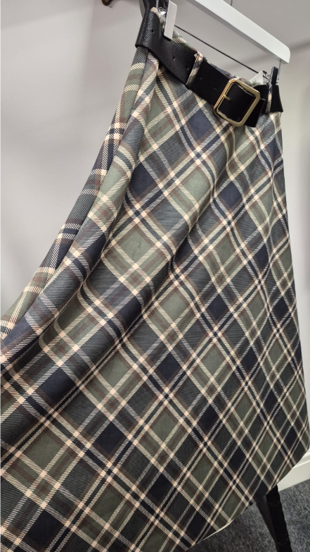 ​TARTAN SKIRT