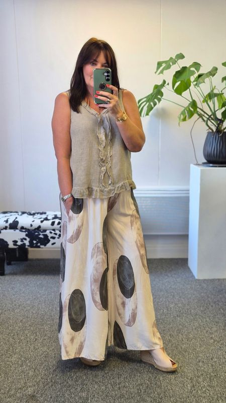 Raven  pocket  Palazzo - Cream