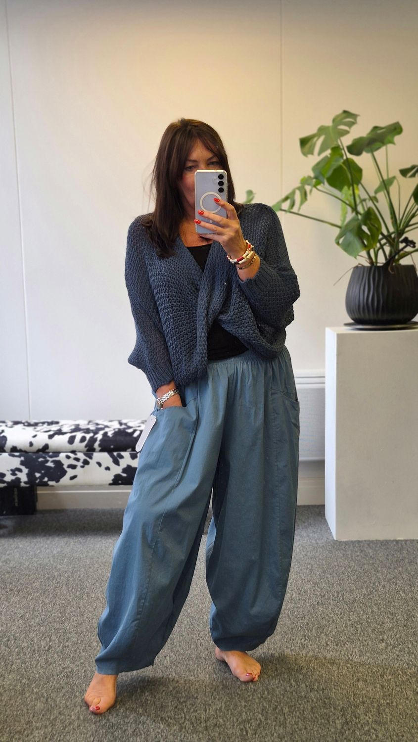 Twist pullover jumper teal