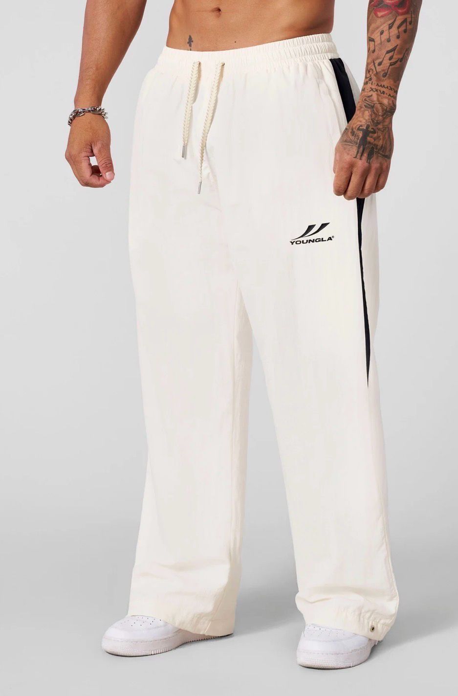 2042 - ENCORE TRACK PANTS