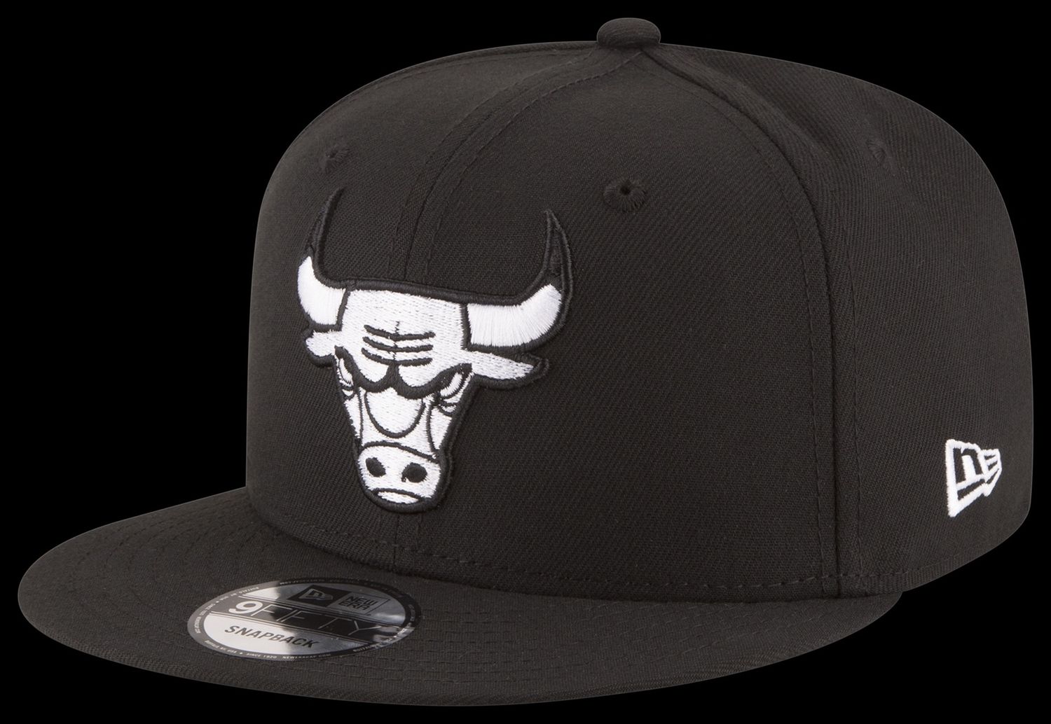 70353680  CHI BULLS SNAP CAP