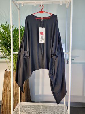 Bluzka asymetryczna długa Wendy Trendy czarna