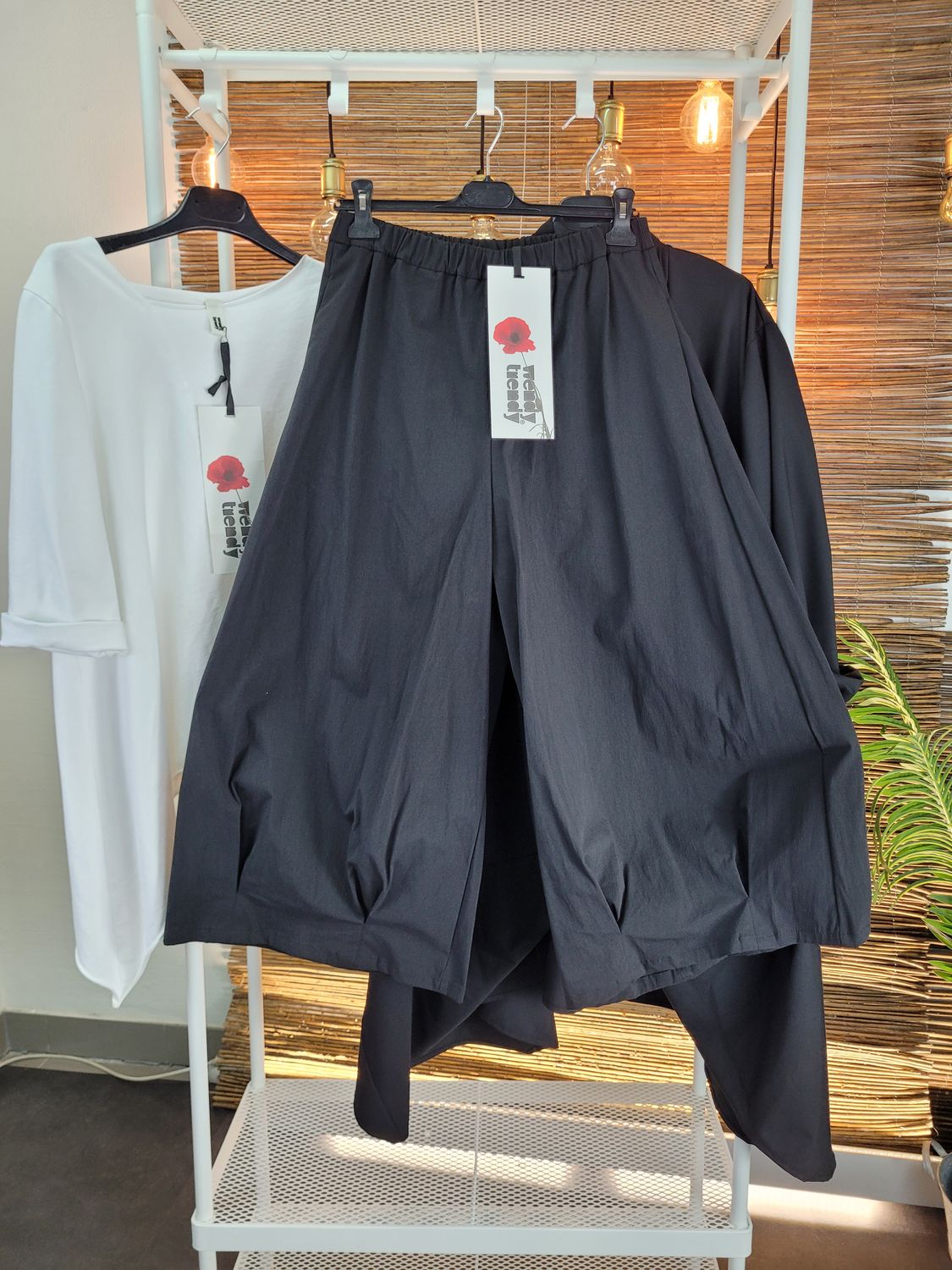Spodnie palazzo z zaszewkami Wendy Trendy