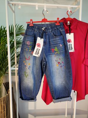 Jeansy barrel ciemne hafty