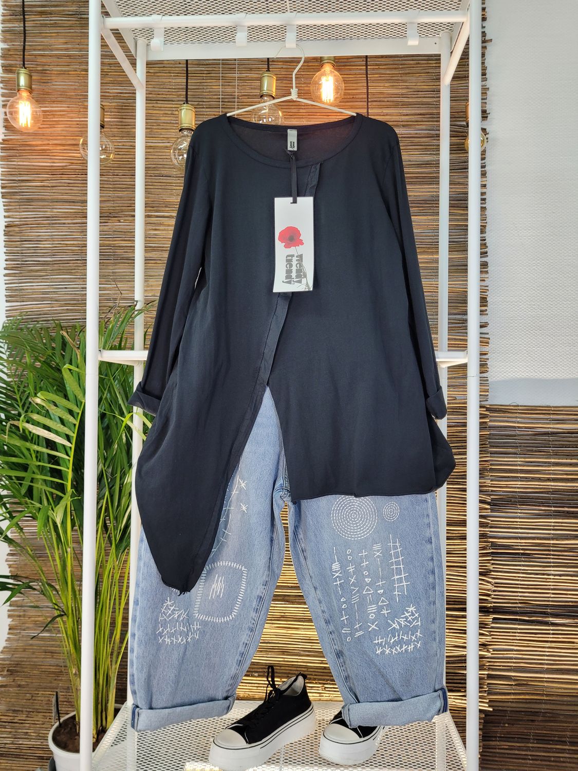 Bluzka asymetryczna z długim bokiem Wendy Trendy