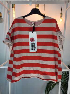 Bluzka t-shirt oversize w paski czerwone