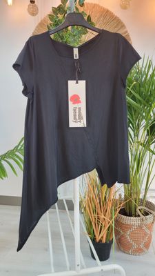 Koszulka asymetryczna krótki rękaw Wendy Trendy czarna
