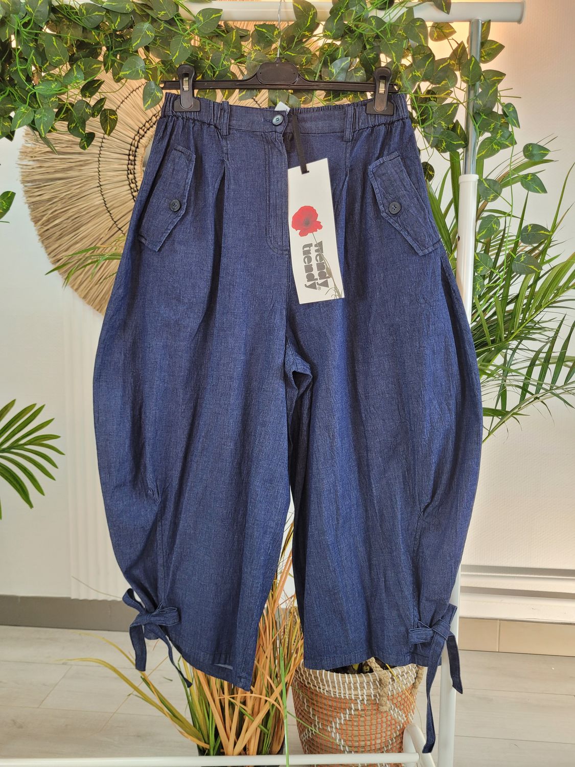 Jeansy balonowe z wiązaniem Wendy Trendy