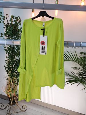 Bluzka asymetryczna z długim bokiem limonka Wendy Trendy