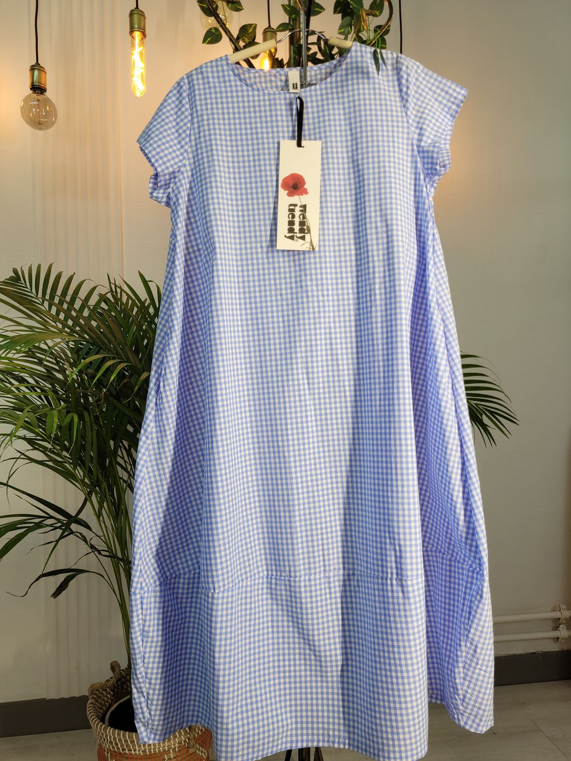 Sukienka bombka w kratkę niebieska Wendy Trendy