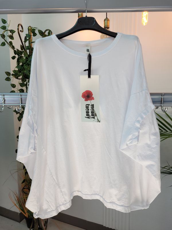 Bluzka oversize nietoperz biała Wendy Trendy