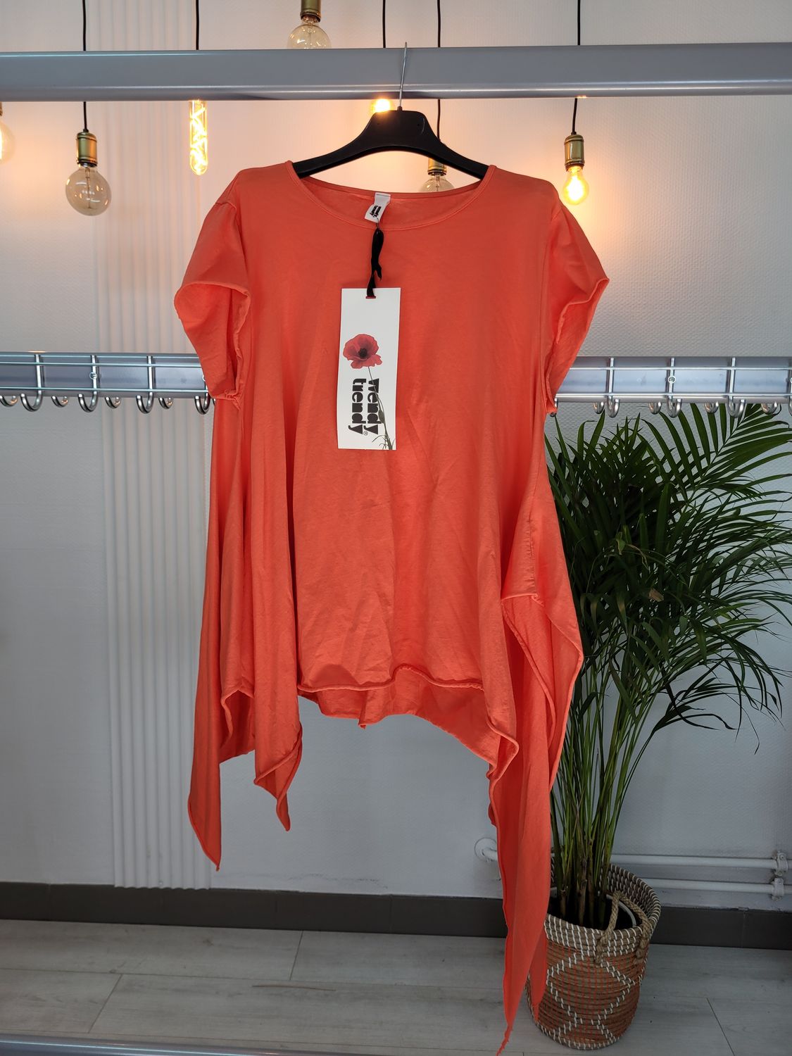 Bluzka krótki rękaw asymetryczna pomarańczowa Wendy Trendy