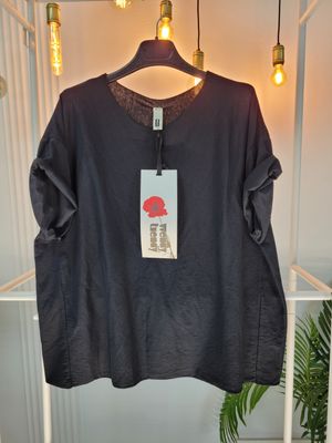 T-shirt pudełko w paseczki czarny Wendy Trendy