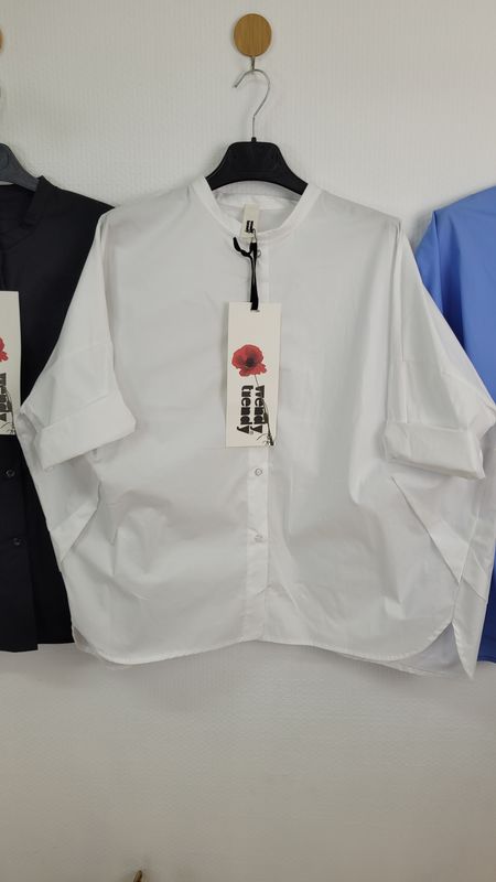 Koszula Wendy Trendy z koreańskim kołnierzykiem biała