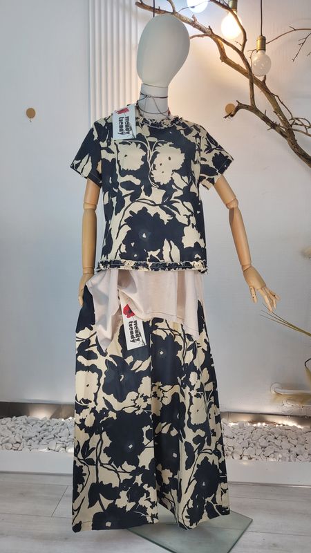 Spodnie Wendy Trendy w kwiatowy wzór z szeroką nogawką