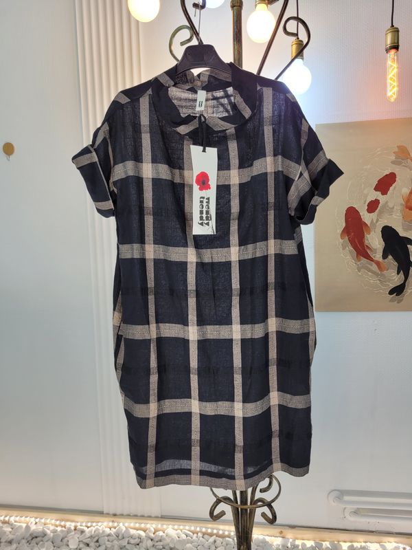 Sukienka lniano-bawełniana Wendy Trendy w dużą kratę