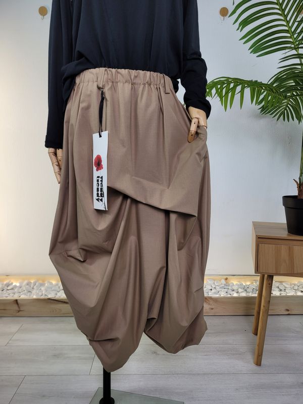 Spódnico-spodnie z plisami Wendy Trendy camel