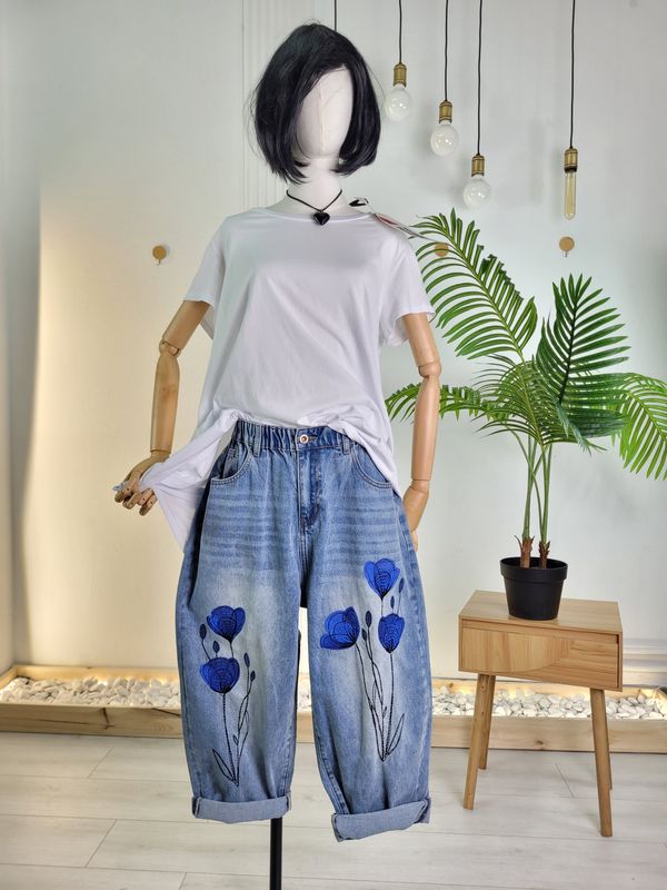 Jeansy baggy haftowane maki Wendy Trendy niebieskie