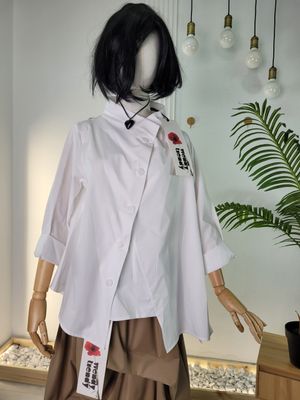 White Shirt-Jacket with Asymmetric Fastening – Wendy Trendy