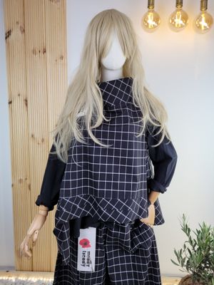 Asymetryczna kamizelka Wendy Trendy w kratę