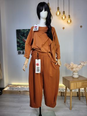 Koszulka z dekoracyjnymi szwami Wendy Trendy dyniowa