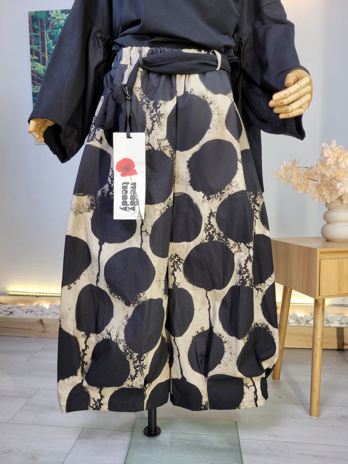 Spodnie z szeroką nogawką w duże kropki Wendy Trendy