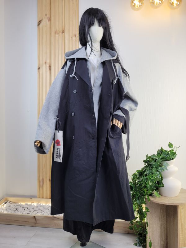 Long designer coat with hood and double sleeves – Wendy Trendy
