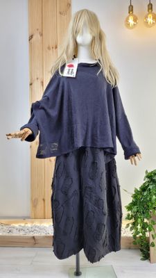 Black Asymmetric Oversized Sweater with Decorative Pattern - Wendy Trendy