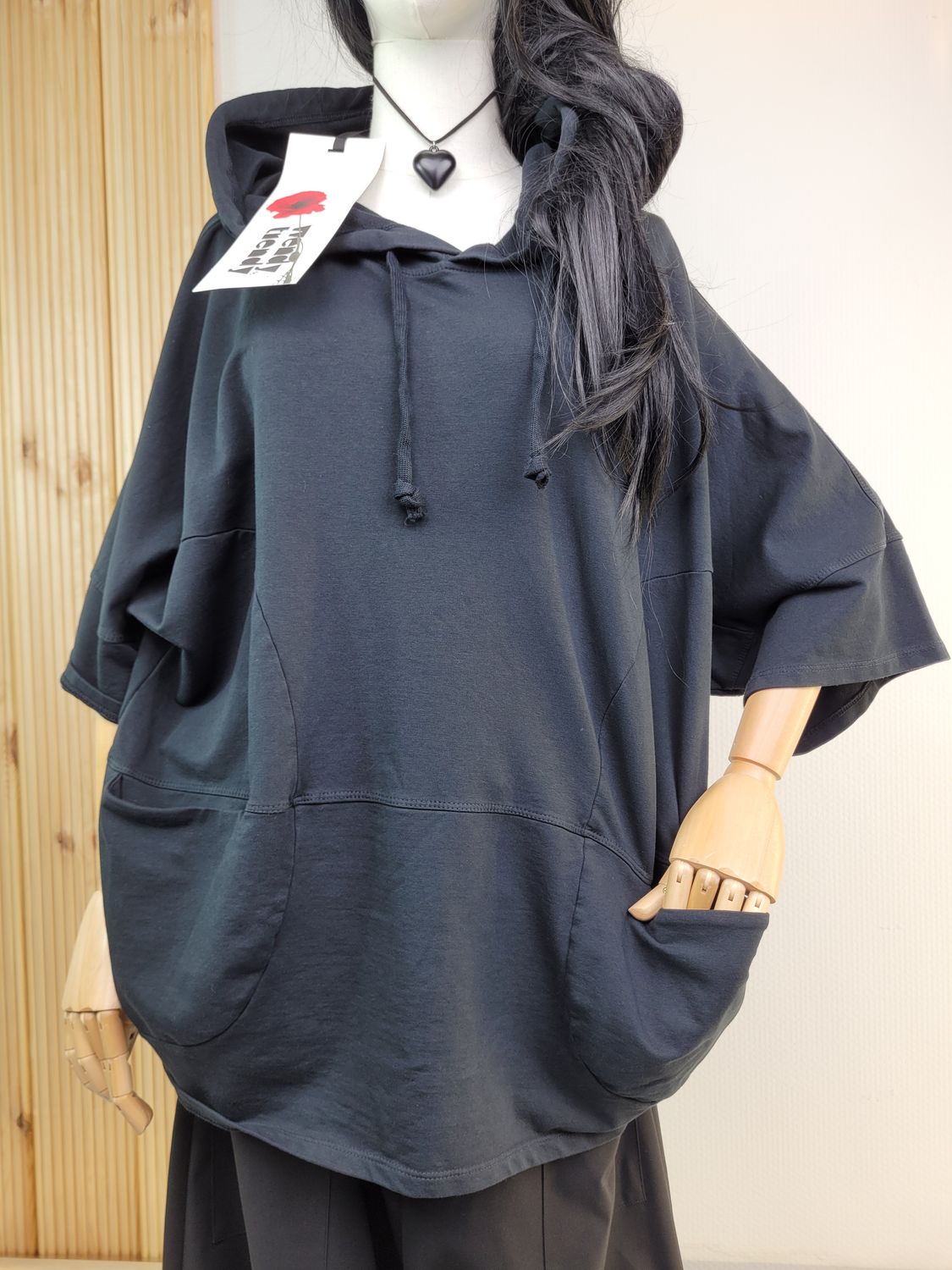 Black Hooded Sweatshirt - Wendy Trendy
