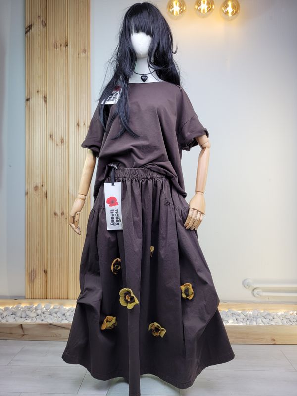 Chocolate Maxi Skirt with 3D Flowers - Wendy Trendy