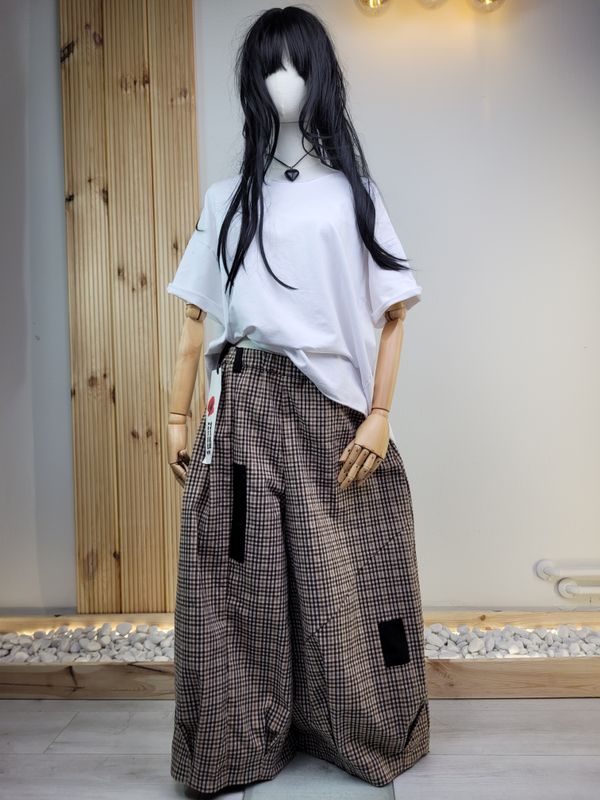 White T-Shirt Style Sweatshirt - Wendy Trendy