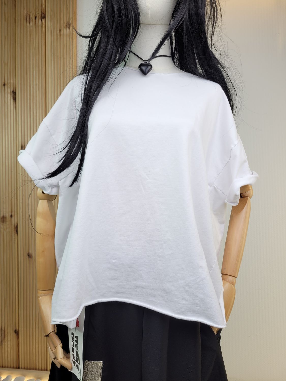 White T-Shirt Style Sweatshirt - Wendy Trendy