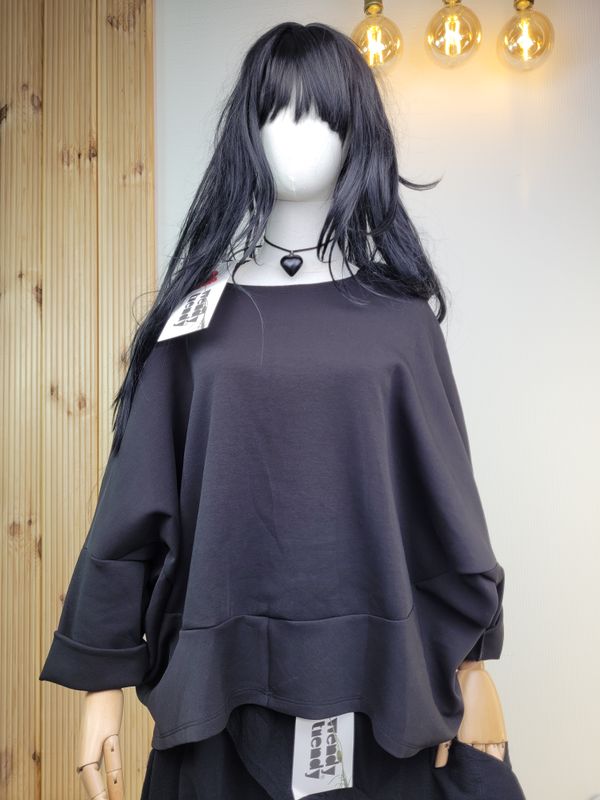 Black Batwing Sleeve Sweatshirt - Wendy Trendy
