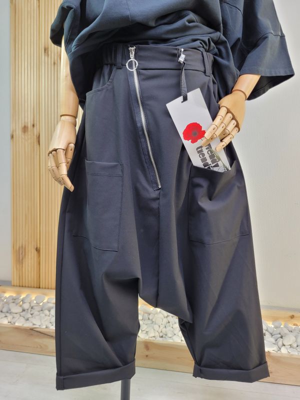 Black Baggy Trousers with Zipper - Wendy Trendy