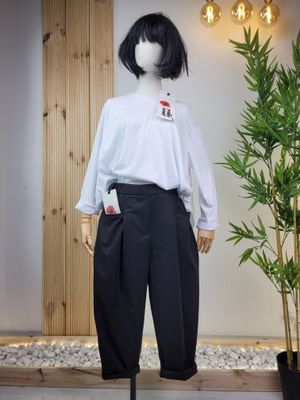 Pleated Trousers with Panel Pockets - Wendy Trendy